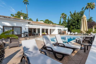 Villa Casa La Concha - Luxury 6 bedroom Villa in Marbella, Beautiful Mountain View, Heated Swimming Pool, 15min walk to Puerto Banus Beaches, Sleeps up to 12 — 写真 7