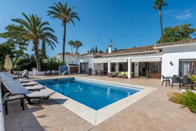 Villa Casa La Concha - Luxury 6 bedroom Villa in Marbella, Beautiful Mountain View, Heated Swimming Pool, 15min walk to Puerto Banus Beaches, Sleeps up to 12 — 写真 10
