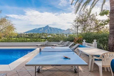 Villa Casa La Concha - Luxury 6 bedroom Villa in Marbella, Beautiful Mountain View, Heated Swimming Pool, 15min walk to Puerto Banus Beaches, Sleeps up to 12 — 写真 12