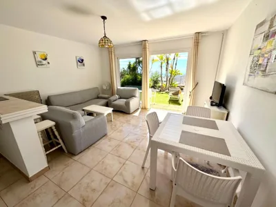 Villa Casa Lilo, en jardin grande,con una gran piscina, con pérgola y barbacoa — photo 4