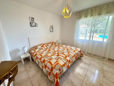 Villa Casa Lilo, en jardin grande,con una gran piscina, con pérgola y barbacoa — photo 5