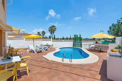 Villa Caseta de Sau - PlusHolidays — foto 3