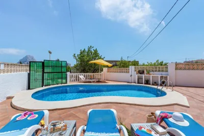 Villa Caseta de Sau - PlusHolidays — foto 11