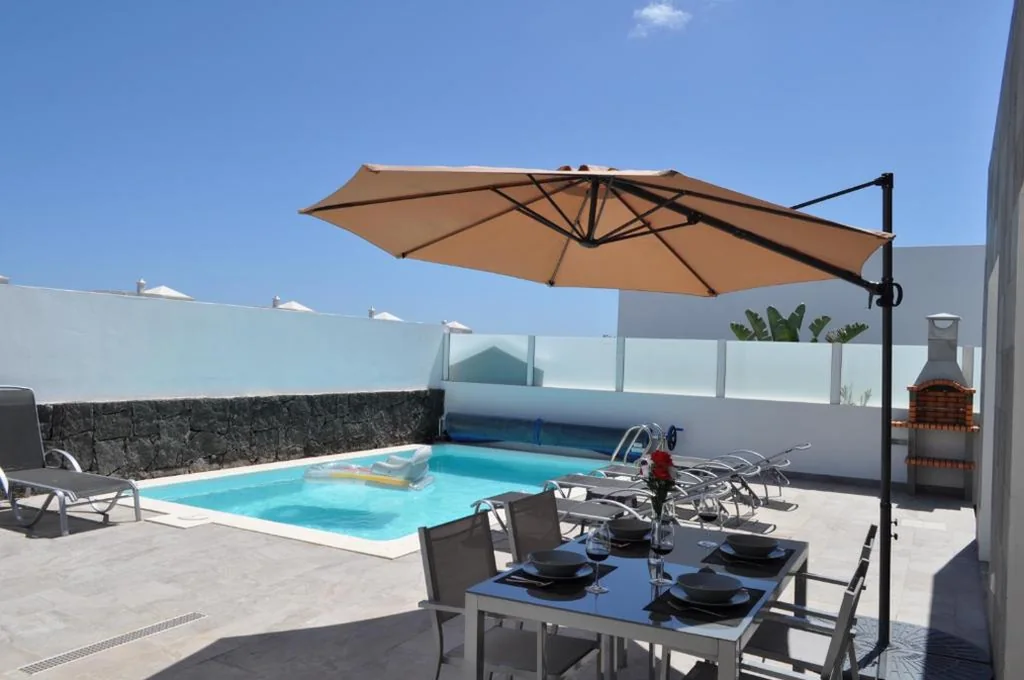 Villa con 3 camere da letto — Villa Cástor