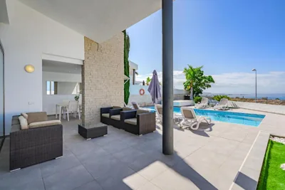 Villa Caterina, Luxury Villa with Heated Pool Ocean View in Adeje, Tenerife — foto 4