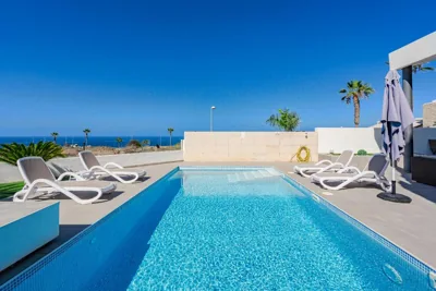 Villa Caterina, Luxury Villa with Heated Pool Ocean View in Adeje, Tenerife — foto 7