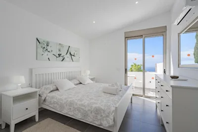Villa Caterina, Luxury Villa with Heated Pool Ocean View in Adeje, Tenerife — foto 8