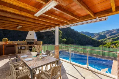 Villa Cecilia Large Private Pool AC WiFi — photo 11