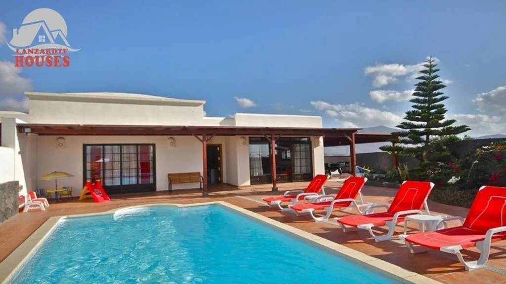Villa mit 3 Schlafzimmern — Villa Celeste