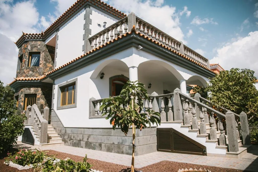 Villa — Villa Cervantes Sonnenland con piscina privada climatizada