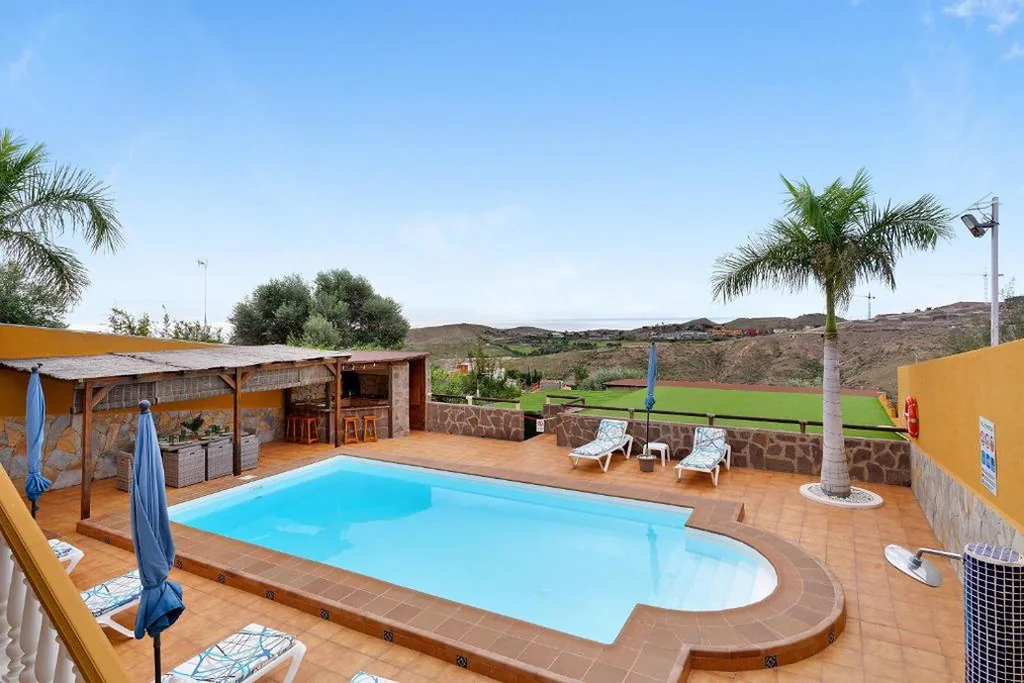 Villa con vistas al mar — Villa Christisay