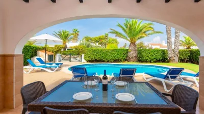 Villa Clariana Large Private Pool AC WiFi — photo 4
