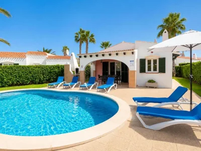 Villa Clariana Large Private Pool AC WiFi — photo 7