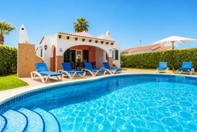 Villa Clariana Large Private Pool AC WiFi — photo 9