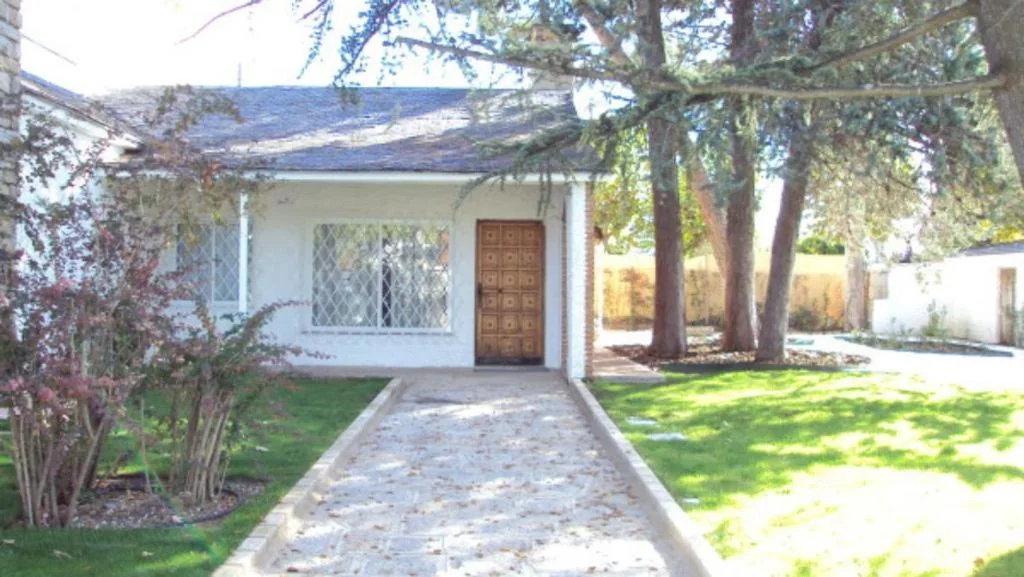 Casa de 4 dormitorios — Villa Colmenar