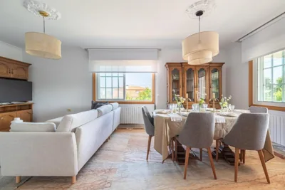 Villa Comesaña — 写真 9