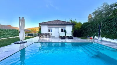Villa Completa con Piscina y Barbacoa — foto 8