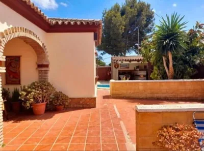 Villa con chimenea, bbq y piscina, Pet Friendly — photo 10