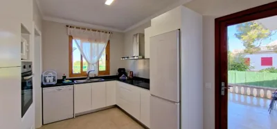 Villa con jardin cerca de la playa — foto 10