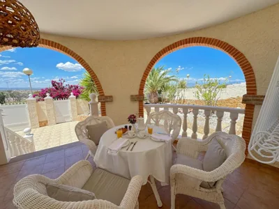 Villa con piscina privada — 照片 10