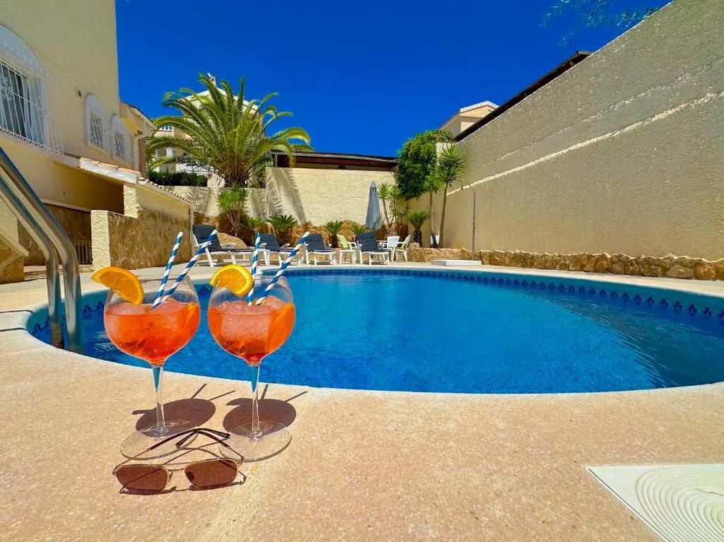 三卧室别墅 — Villa con piscina privada