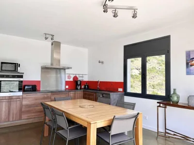 Villa con piscina sobre la Almadrava — foto 10