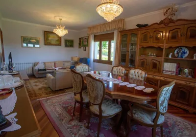 Villa con piscina y parque infantil en Pantón, Ribeira Sacra, Galicia — foto 3