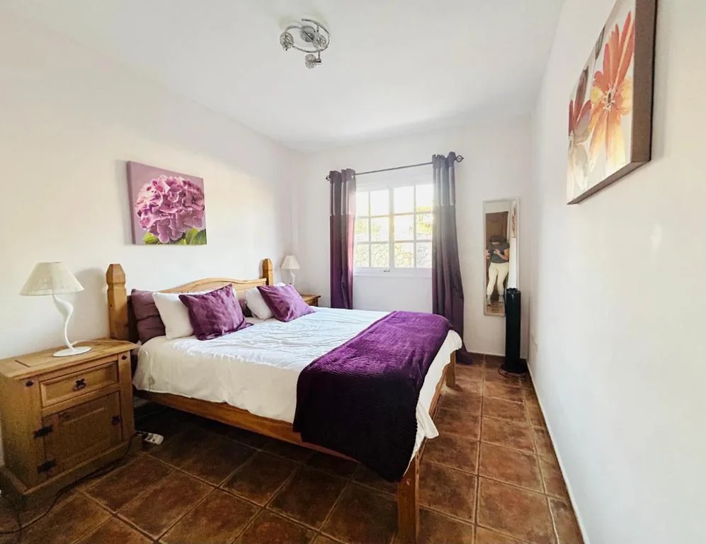 Villa Consuelo - Quiet Location Close to Resorts