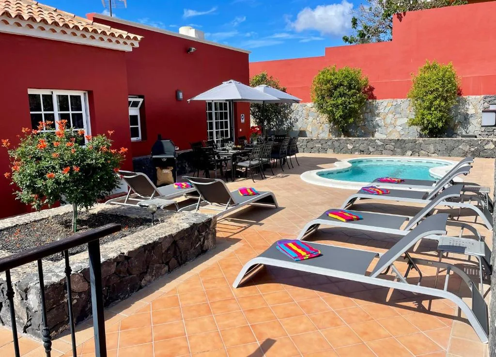 Villa — Villa Consuelo - Quiet Location Close to Resorts