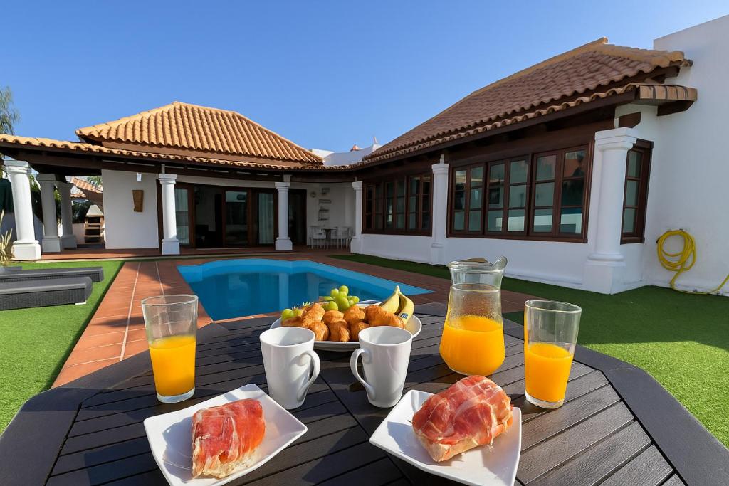 Villa Corralejo Beach