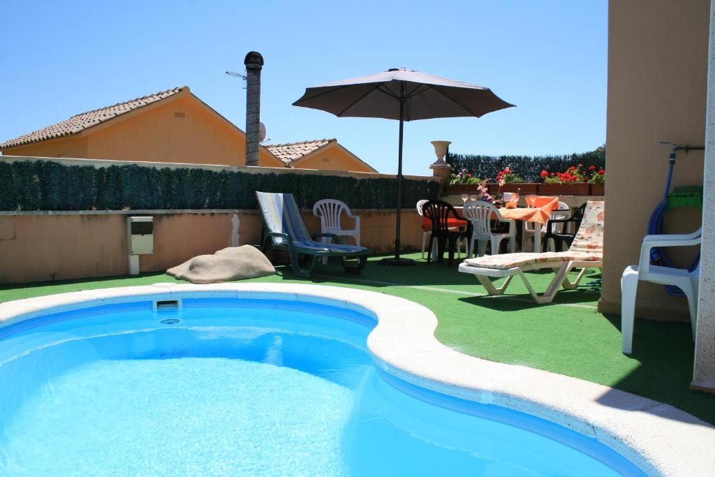 Villa Costa.