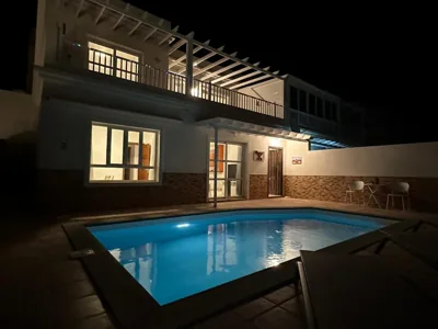 Villa Crotos — foto 2