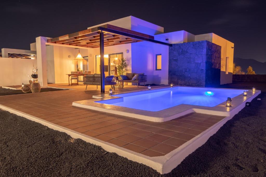 Villa Daida by Villalia