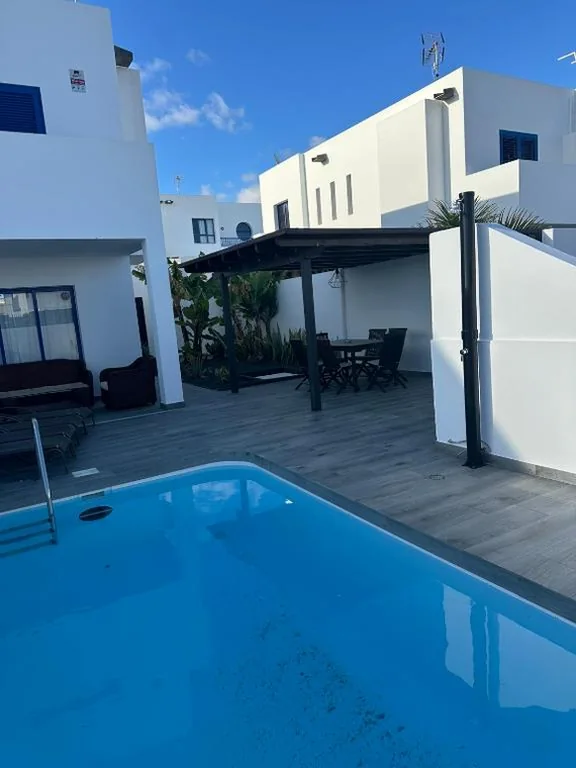 Villa — Villa Danko