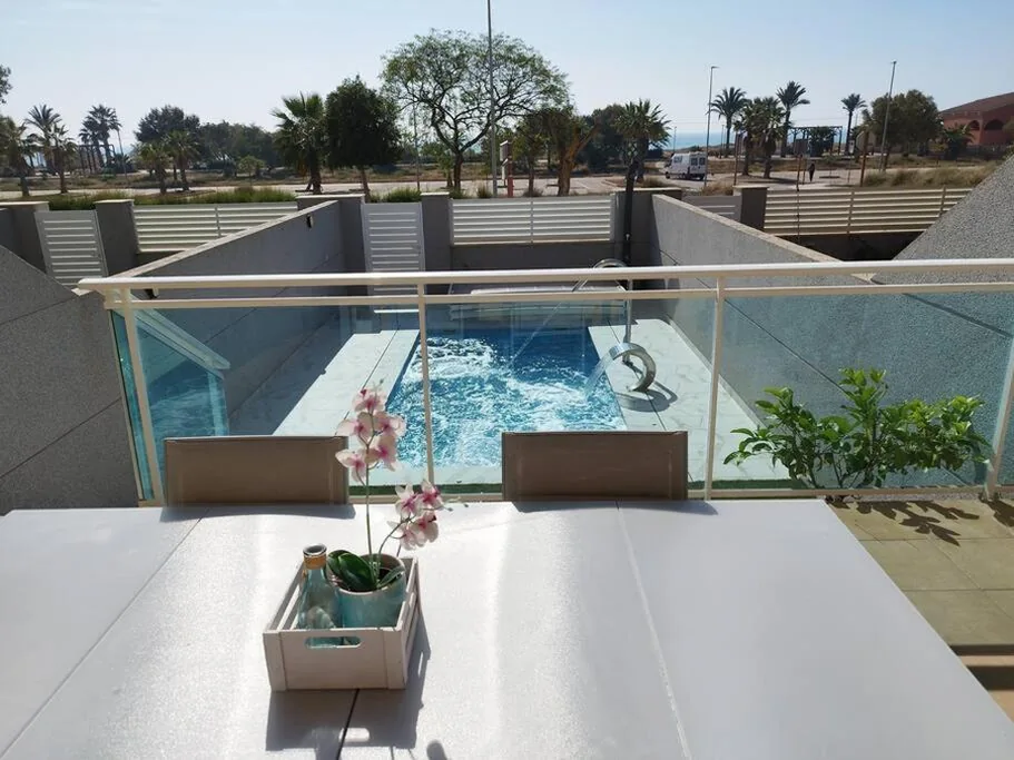 Villa — Villa de lujo frente al mar