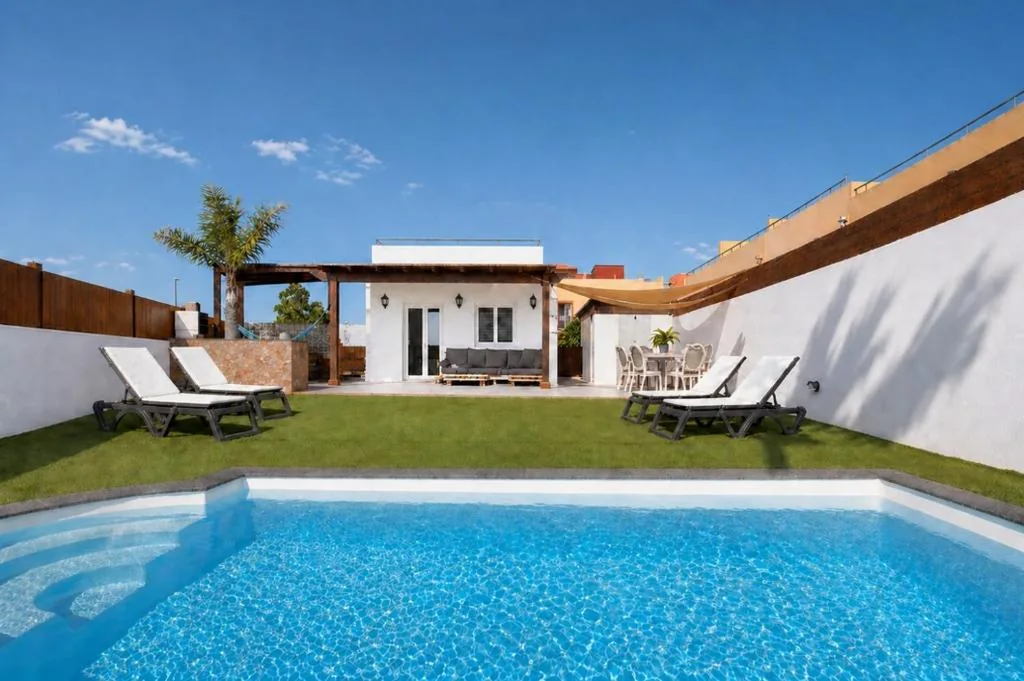 Villa con vistas al mar — Villa del Relax