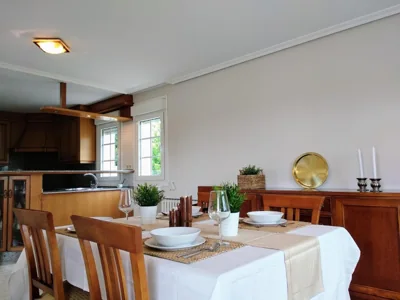 Villa Dorneda — Foto 4