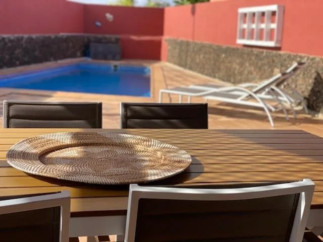 Villa con piscina privata — Villa Dreams