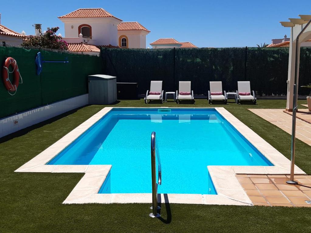 Villa Dwarika, Home Away From Home - Private heated pool