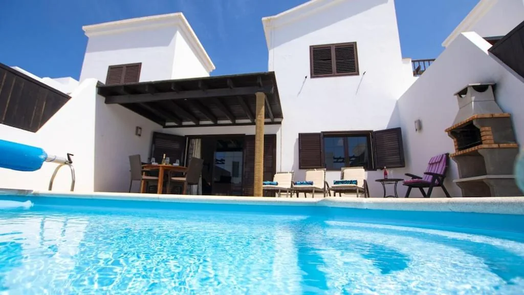 Villa mit 2 Schlafzimmern — VILLA EILA
