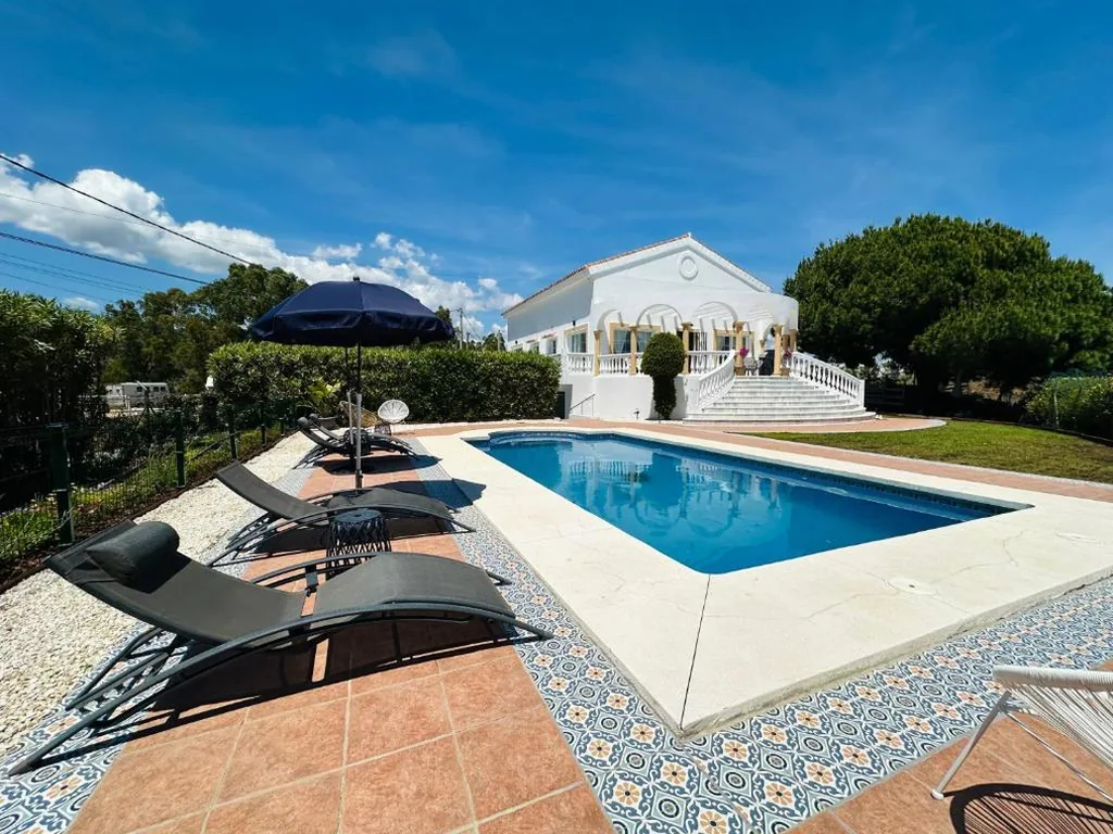 Villa con 2 camere da letto — Villa El Dorado