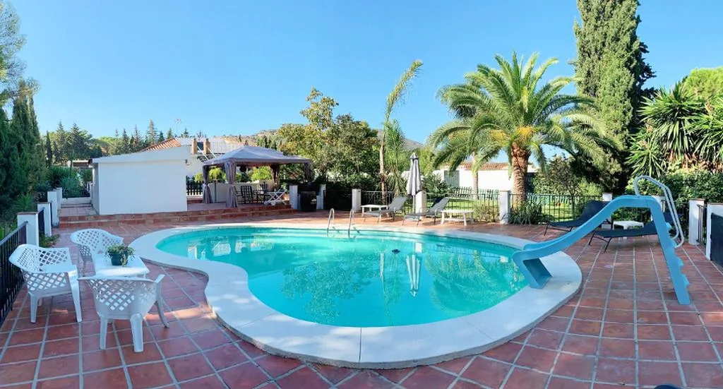 3-Bedroom House — Villa El Hogar