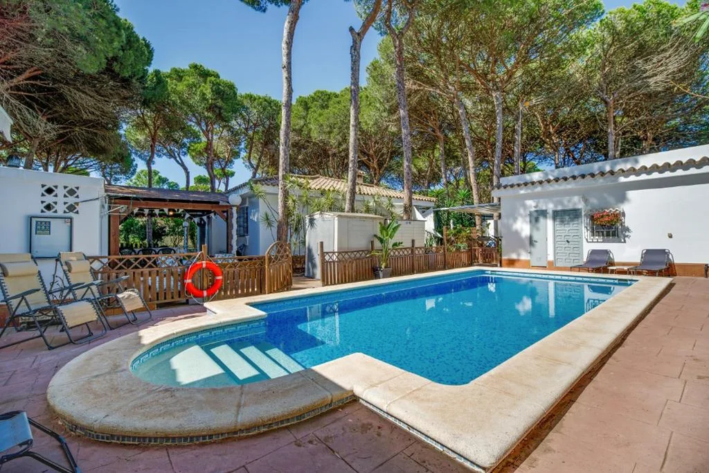Villa avec vue sur le jardin — Villa El Limonar piscina compartida