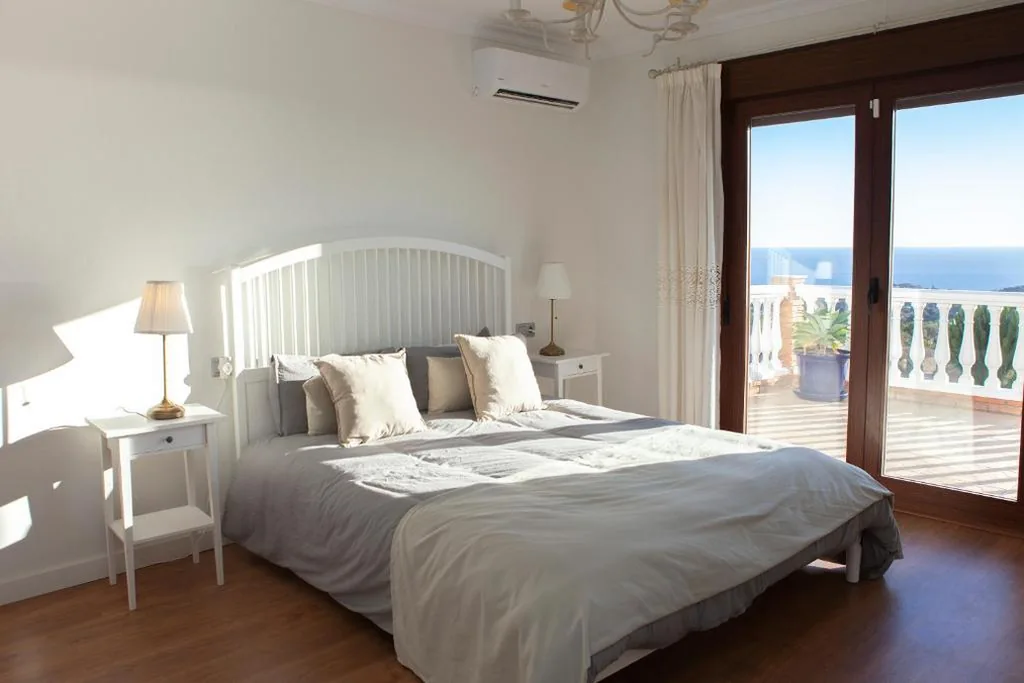 Villa El Palomar Azul with pool and sea view