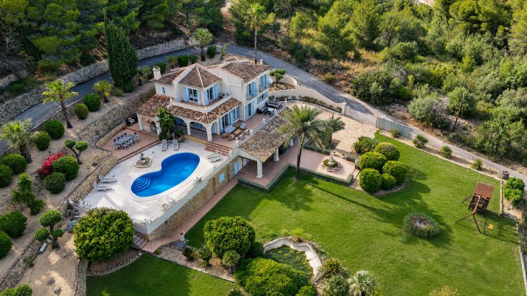 Villa El Paradiso Your Private Oasis in Altea