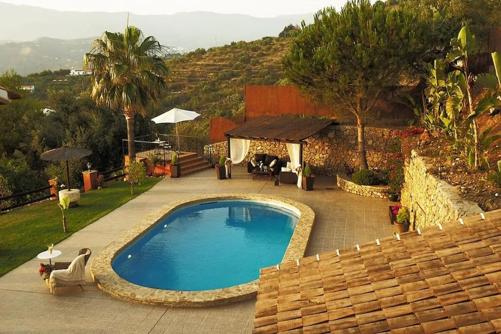 Villa — Villa el Pino: with Private Pool