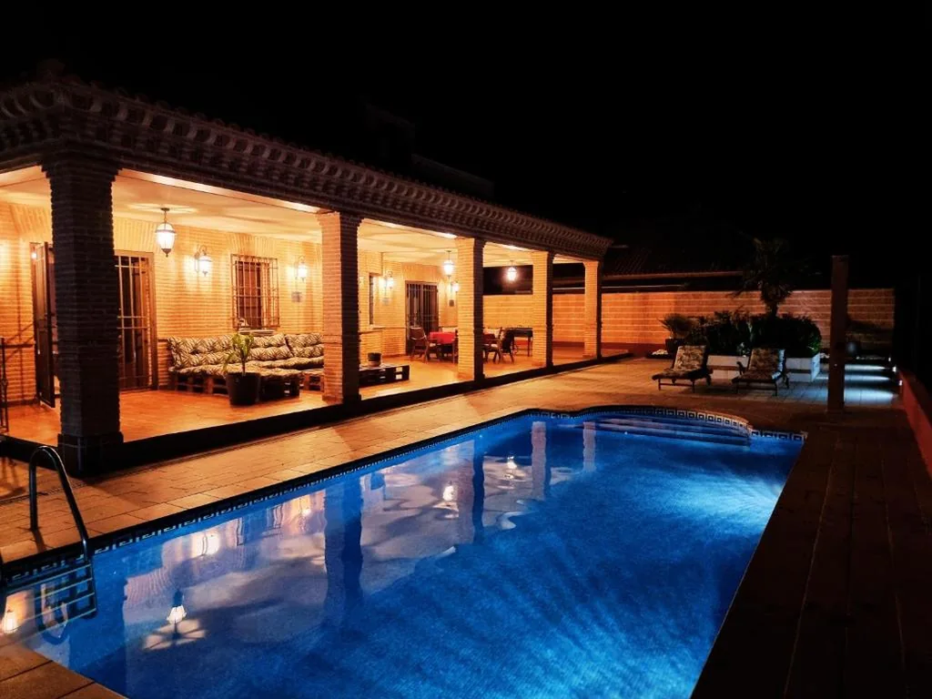 Villa Deluxe — Villa El Rosal del Pozo