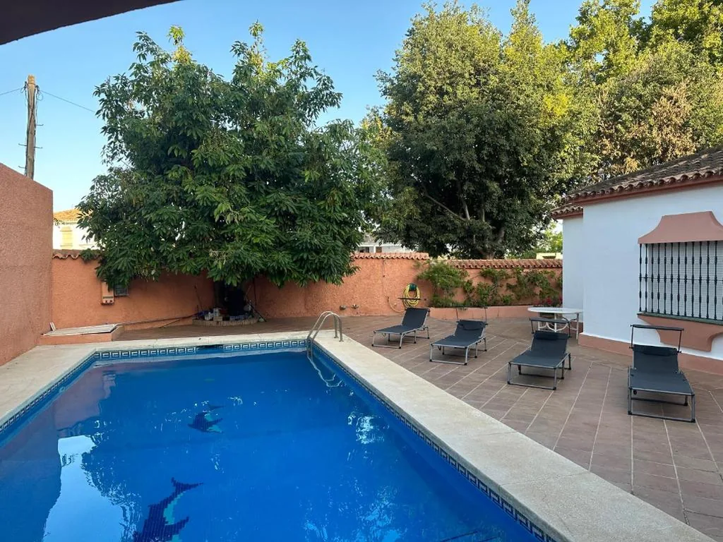 Casa de 4 dormitorios — Villa El Rosal Marbella