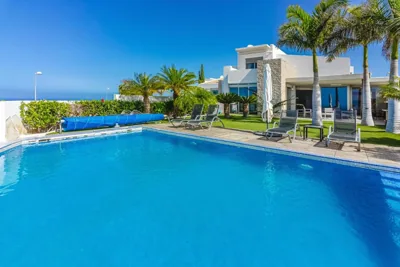 Villa Eleonora, Luxury Villa with Heated Pool Ocean View in Adeje, Tenerife — foto 11