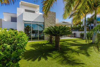Villa Eleonora, Luxury Villa with Heated Pool Ocean View in Adeje, Tenerife — foto 12